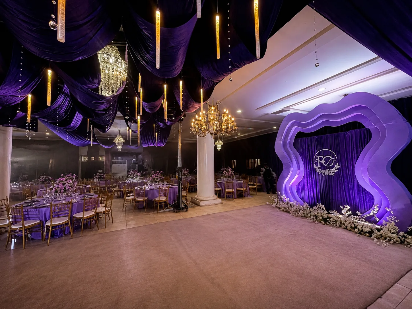 Elizabeth Hall interior